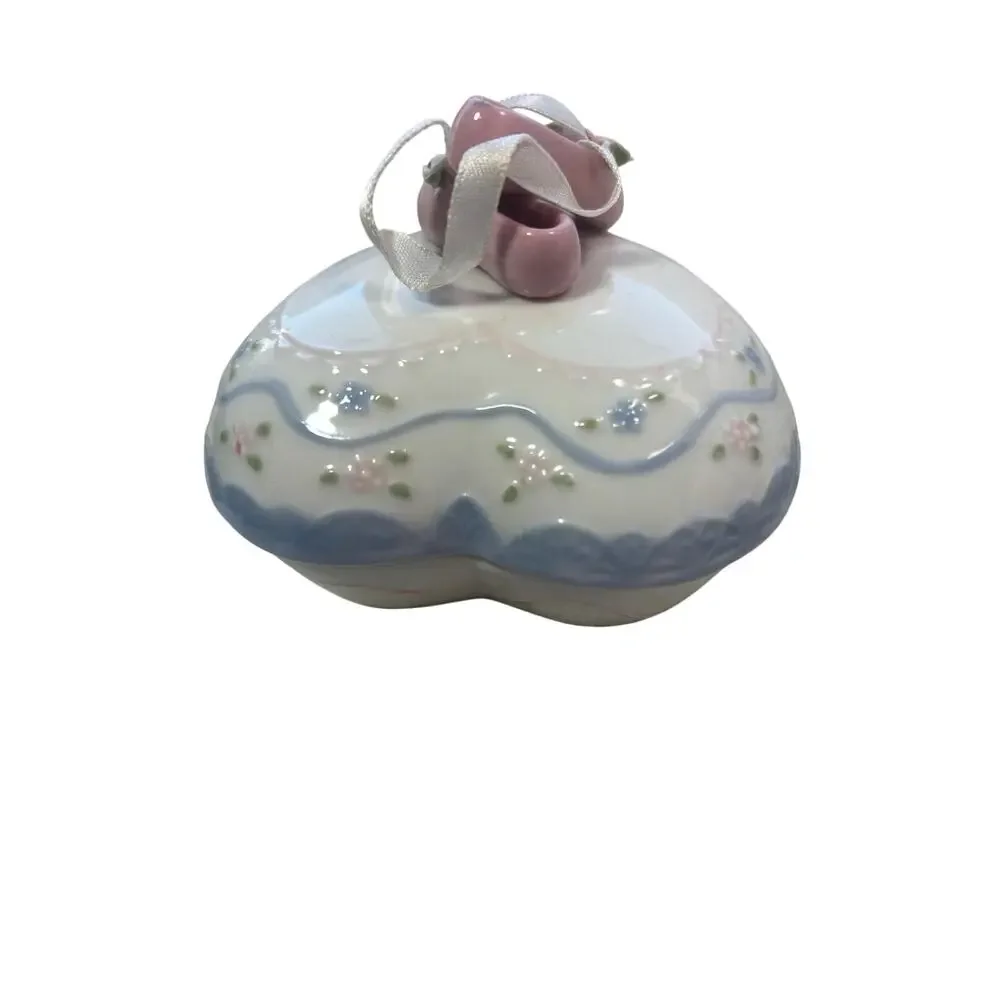 Vintage porcelain music/trinket box